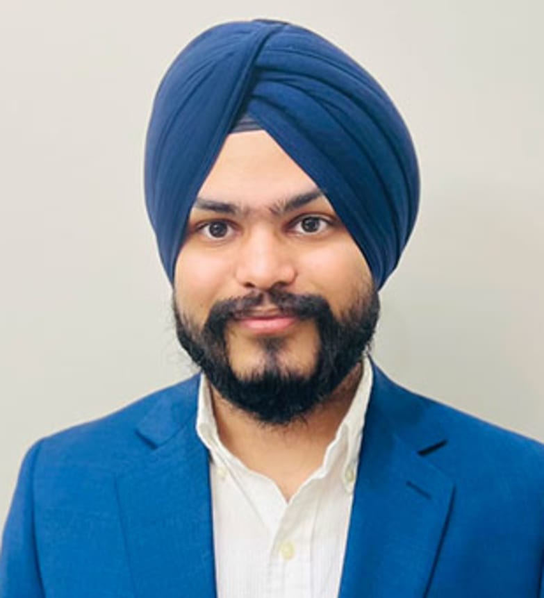 Dr. Jeevanjot Sethi, Dentist in Clayburn Dental - Portrait Photo