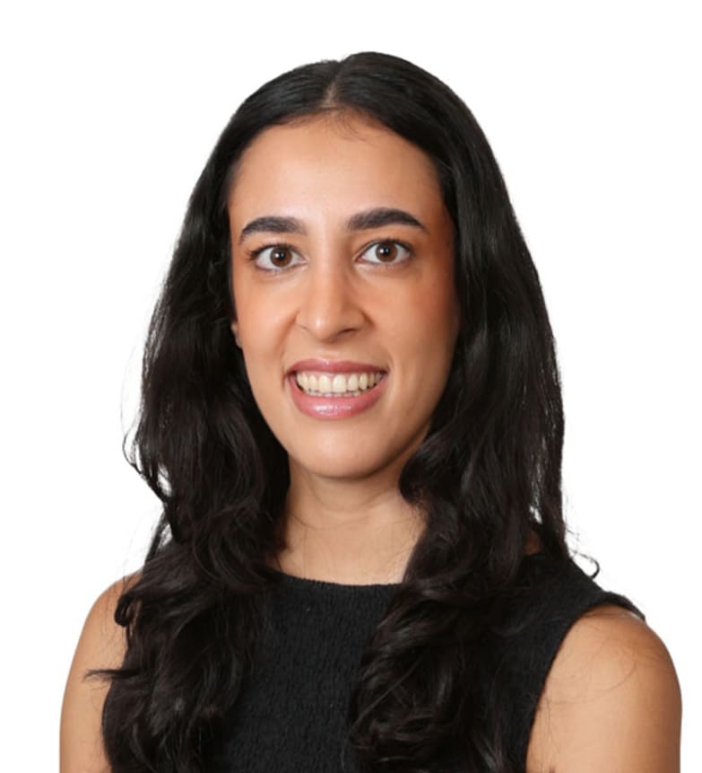 Dr. Neeku Amanat, Dentist in Grasslands Dental Care - Portrait Photo
