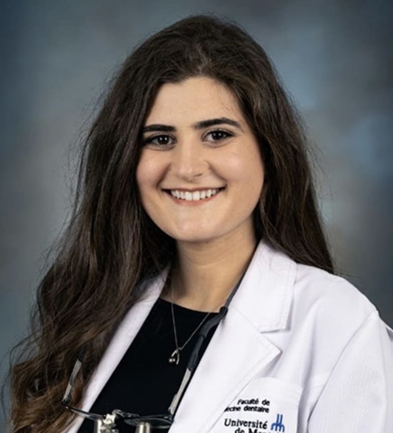 Dre Carol Esper, dentiste, Carrefour dentaire de Montréal - Photo portrait