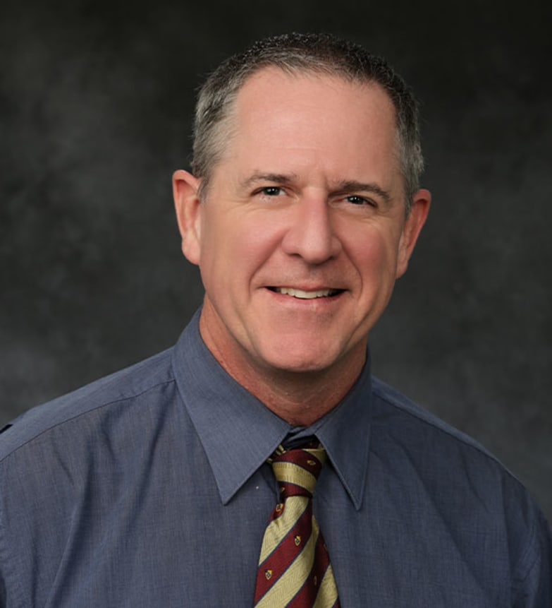 Dr. Luke Austin, Dentist in Highland Dental Centre - Portrait Photo