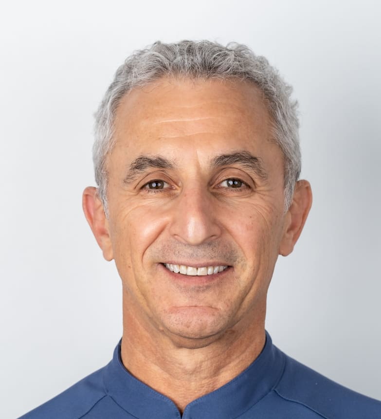 Dr. David Singer, Dentist in Uptowne Dental Centre - Portrait Photo