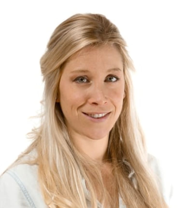 Dre Andréanne Poirier, dentiste, Centre Dentaire Deslauriers - Photo portrait