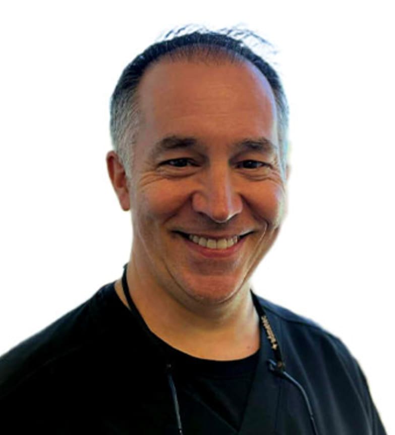 Dr Jean-Francois Goyer, dentiste, Centre Dentaire Deslauriers - Photo portrait