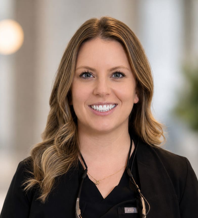 Dr. Maxine Scripnick, Dentist in Hollinger Dental Group - Portrait Photo