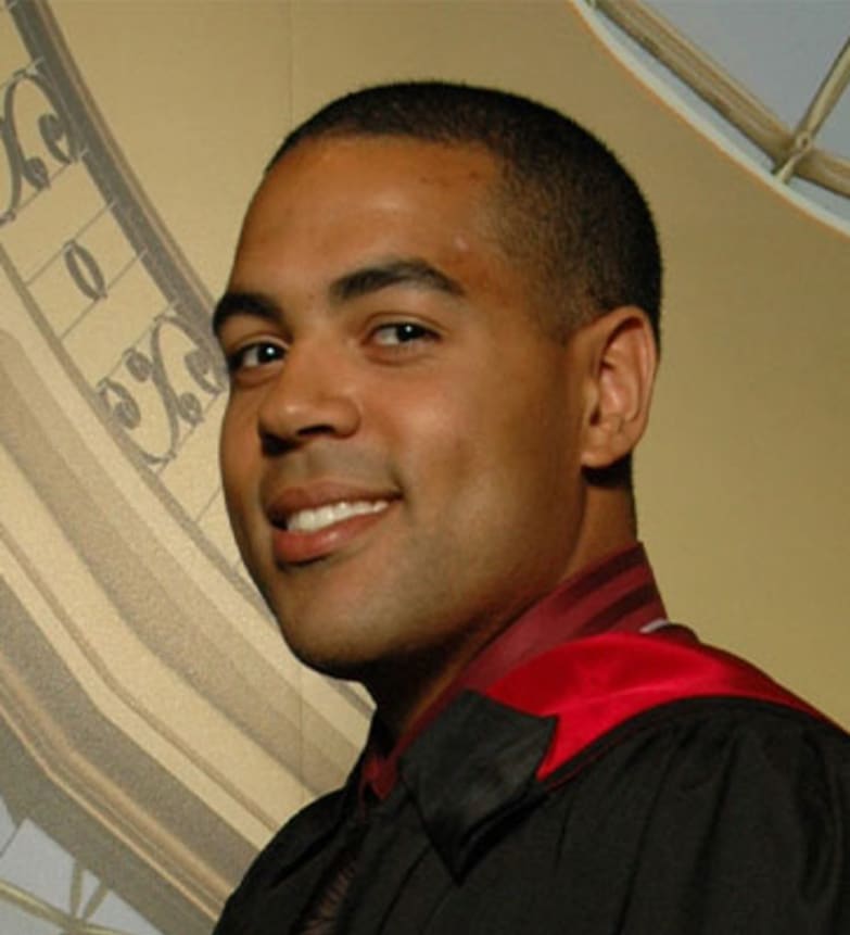 Dr. Jonathan Farmer, Dentist in Pacifica Dental - Portrait Photo