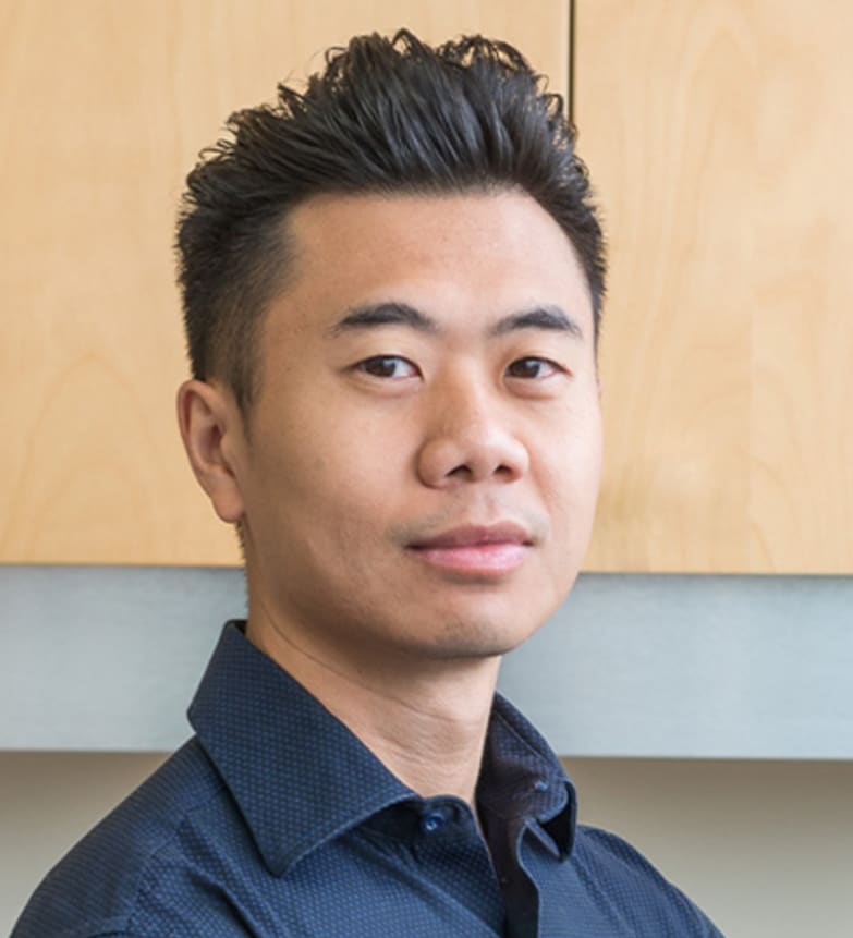 Dr. David Tran Nguyen, Dentist in MarPark Dental Care - Portrait Photo