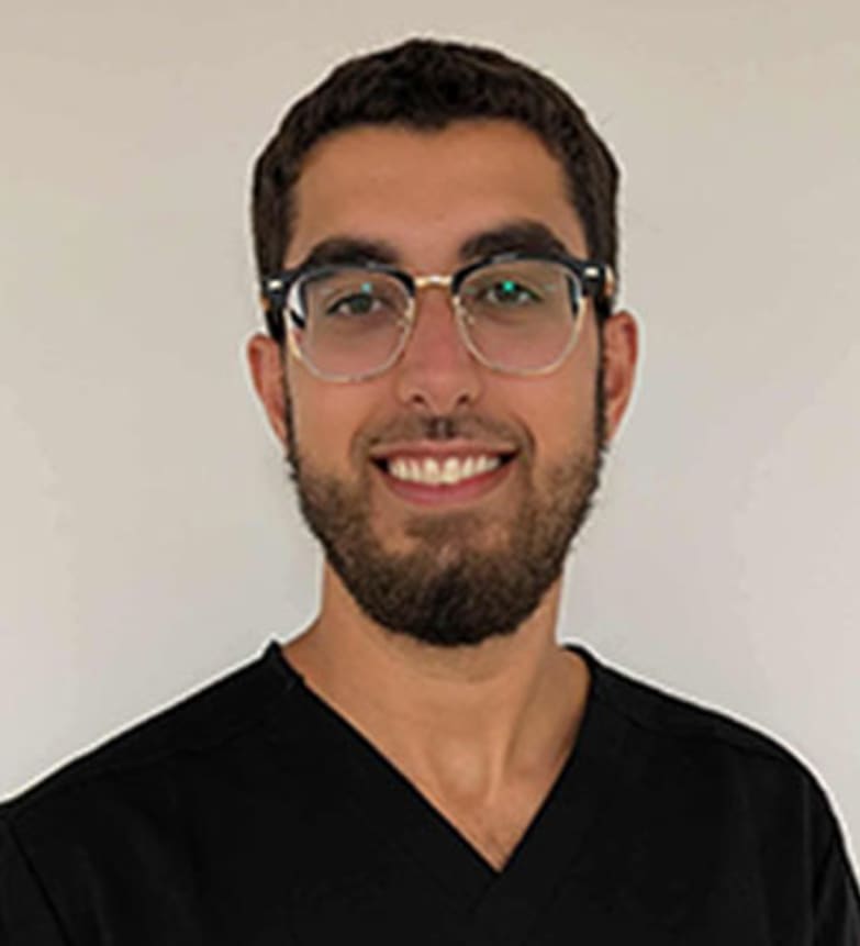 Dr Ivan Hedad, dentiste, Centre dentaire et d'implantologie Francis Côté - Photo portrait