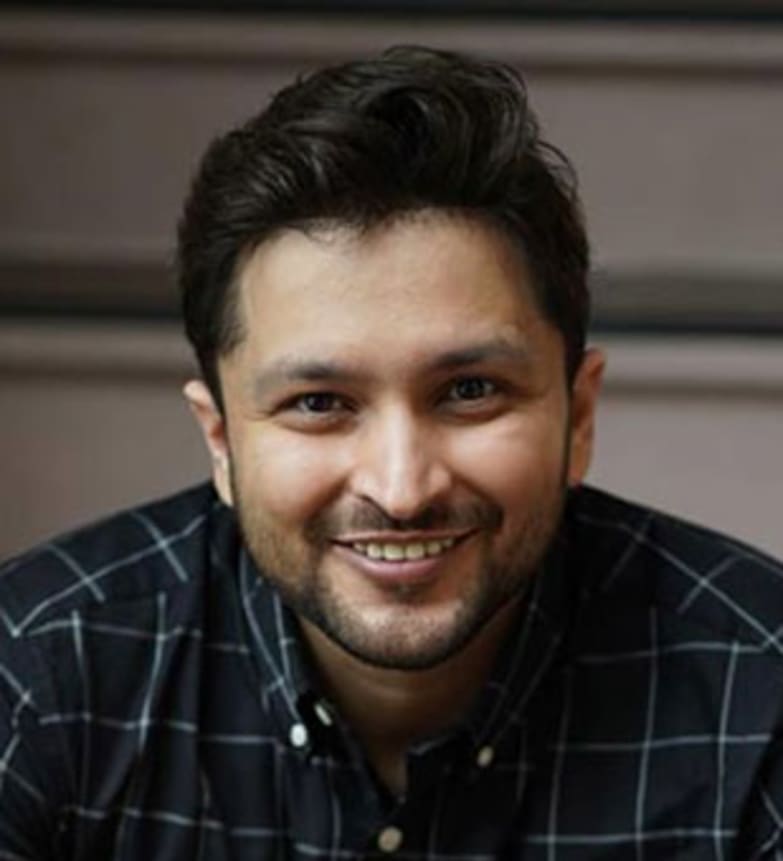 Dr. Soham Brahmbhatt, Dentist in Log Home Dental - Portrait Photo