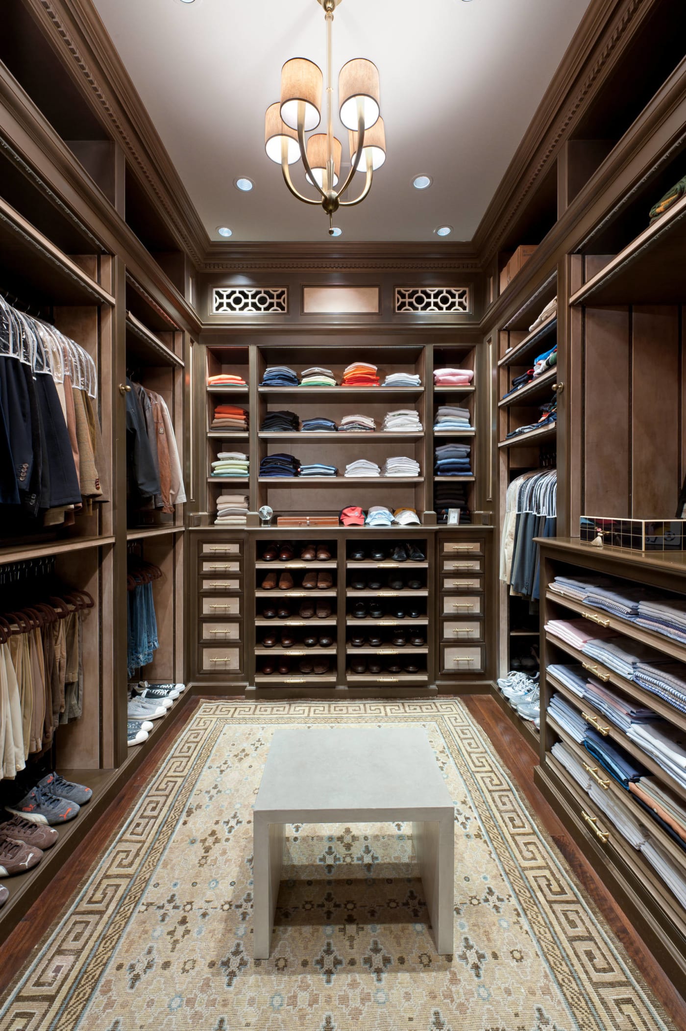 Walk-in wardrobe
