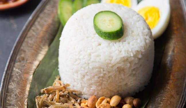 traditional Nasi Lemak (from What To Cook Today)