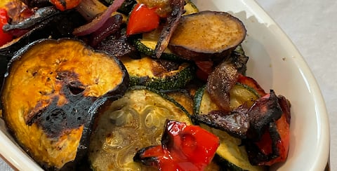 traditional Kaima Bona Gatoi (from Samsung Food)