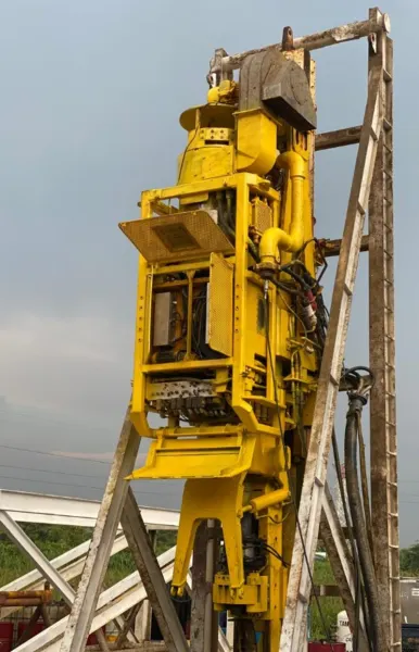 Top Drive 650 Ton GDM w/Cummins 600V Electric Generator and Forum Anticollision System - Image 2