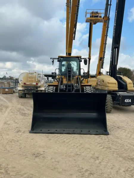 Sany SW305K Wheel Loader - Image 2