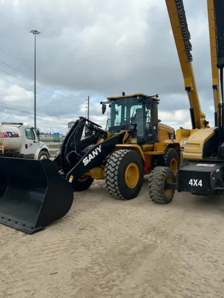 Sany SW305K Wheel Loader - Image 3
