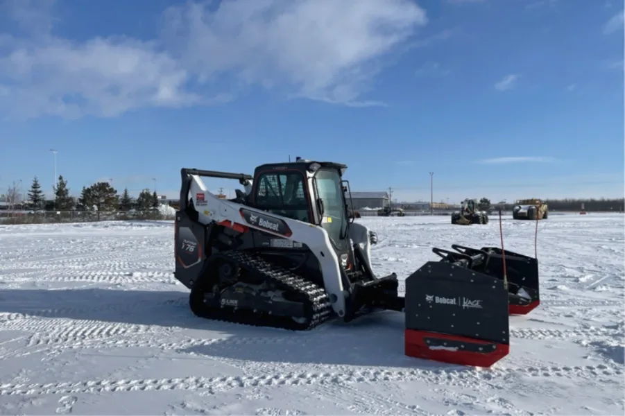 2022 Bobcat T76 Two-Speed Compact Track Loader - Image 3