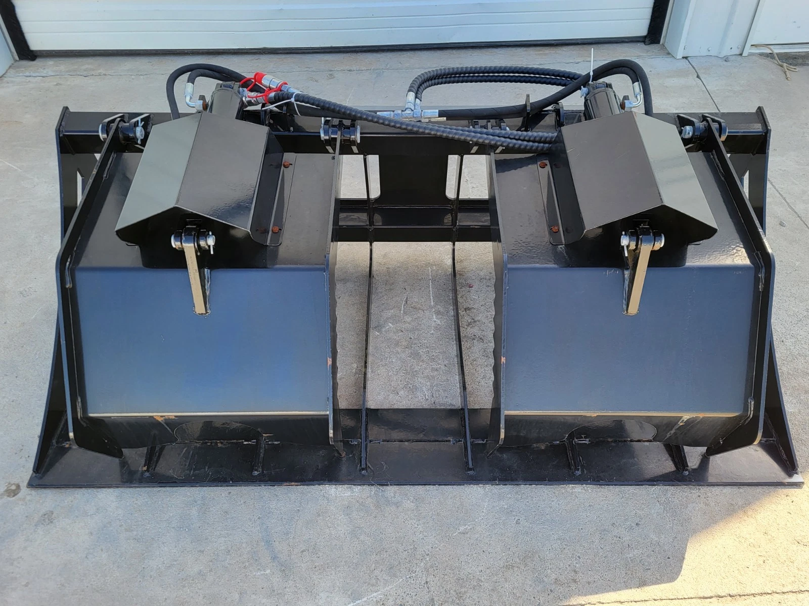 GIYI 72" Heavy Duty Hydraulic Root Grapple Attachment