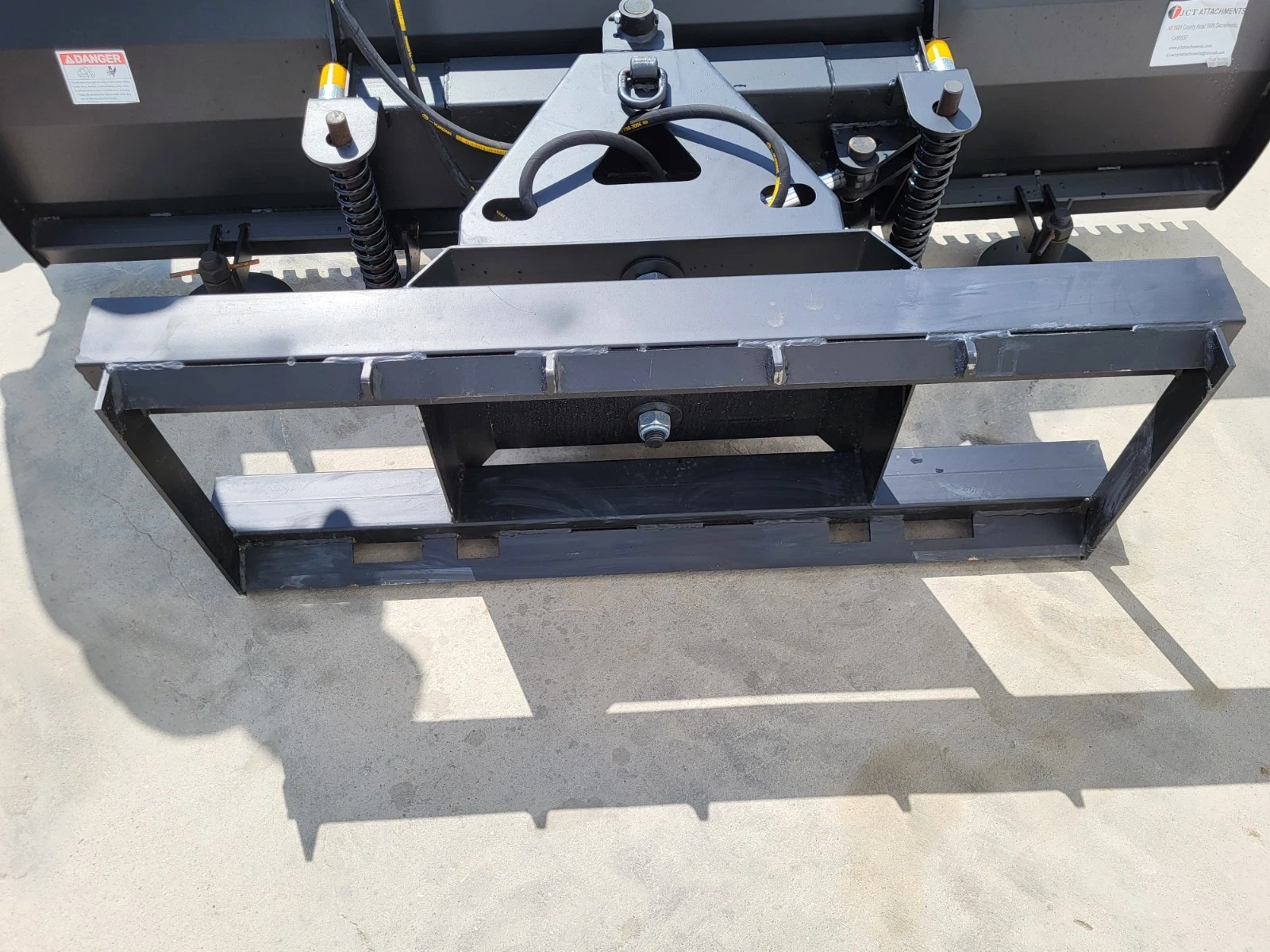 JCT 84" Hydraulic Push Snowplow Blade - Image 2