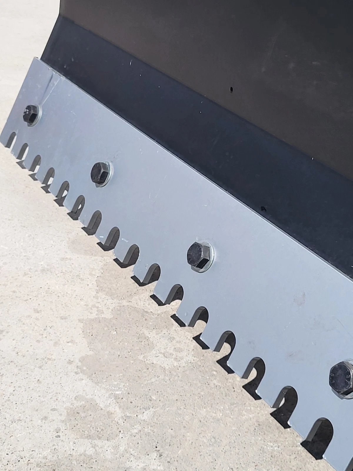 JCT 84" Hydraulic Push Snowplow Blade - Image 6