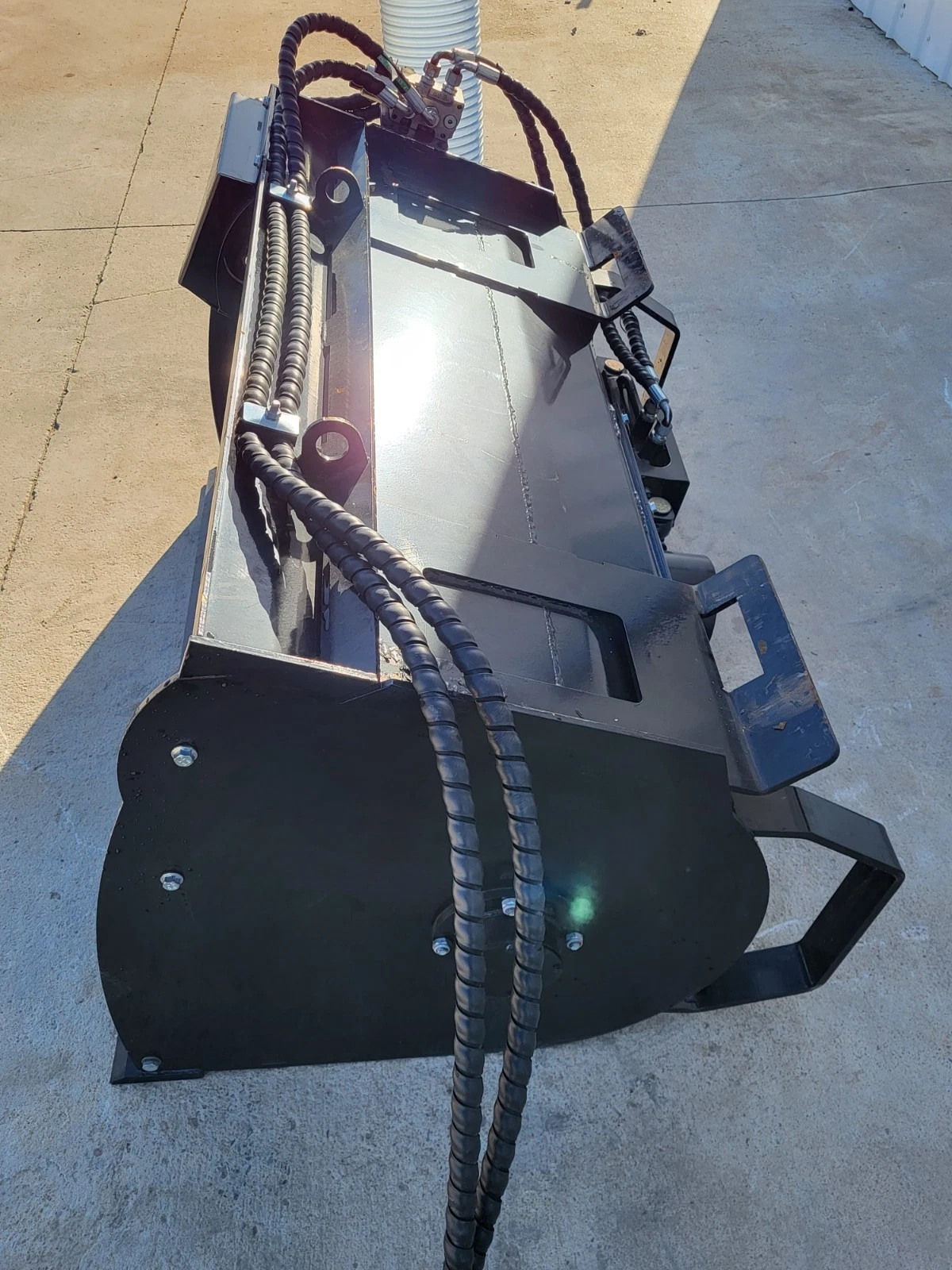 GIYI Hydraulic Concrete Mixer Attachment - Image 3