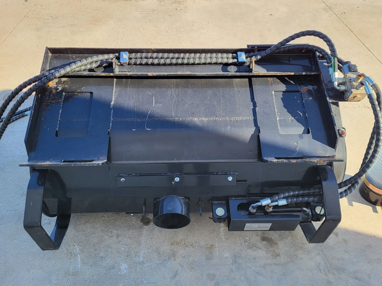 GIYI Hydraulic Concrete Mixer Attachment - Image 4