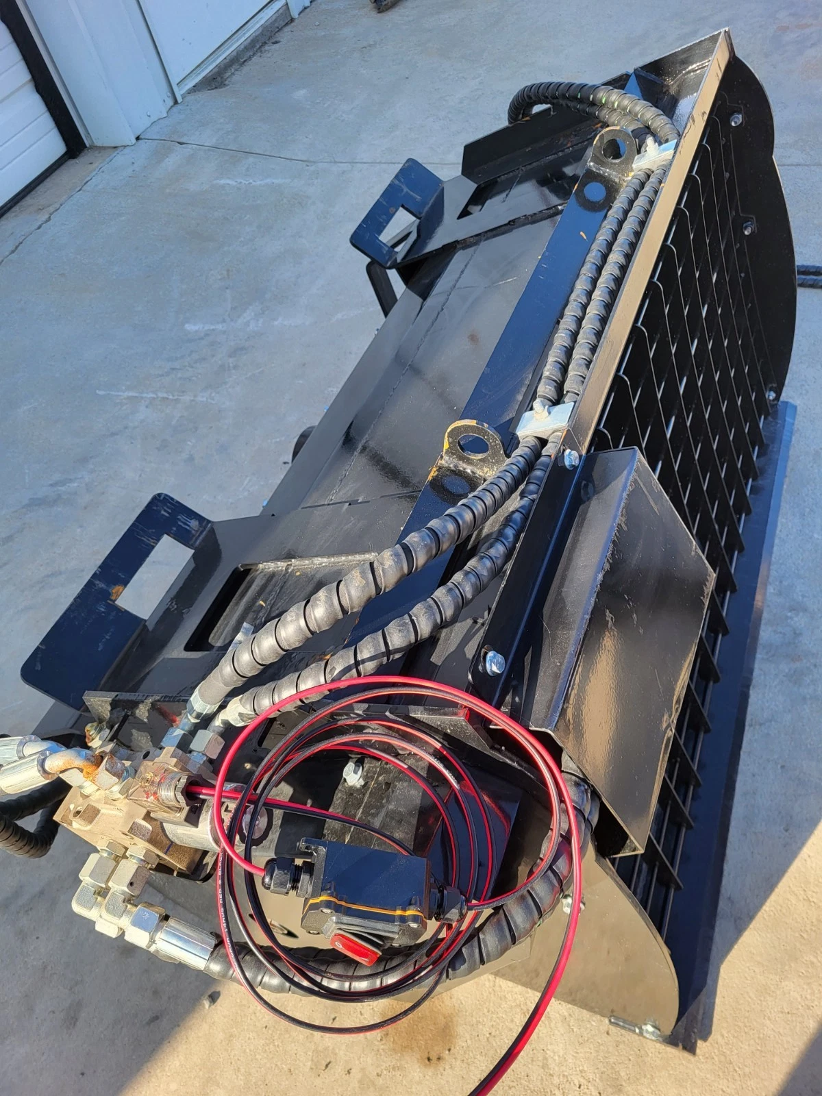 GIYI Hydraulic Concrete Mixer Attachment - Image 9