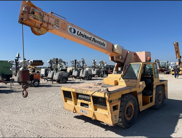 2016 Broderson  IC-80-3J Carry Deck Crane - Image 2
