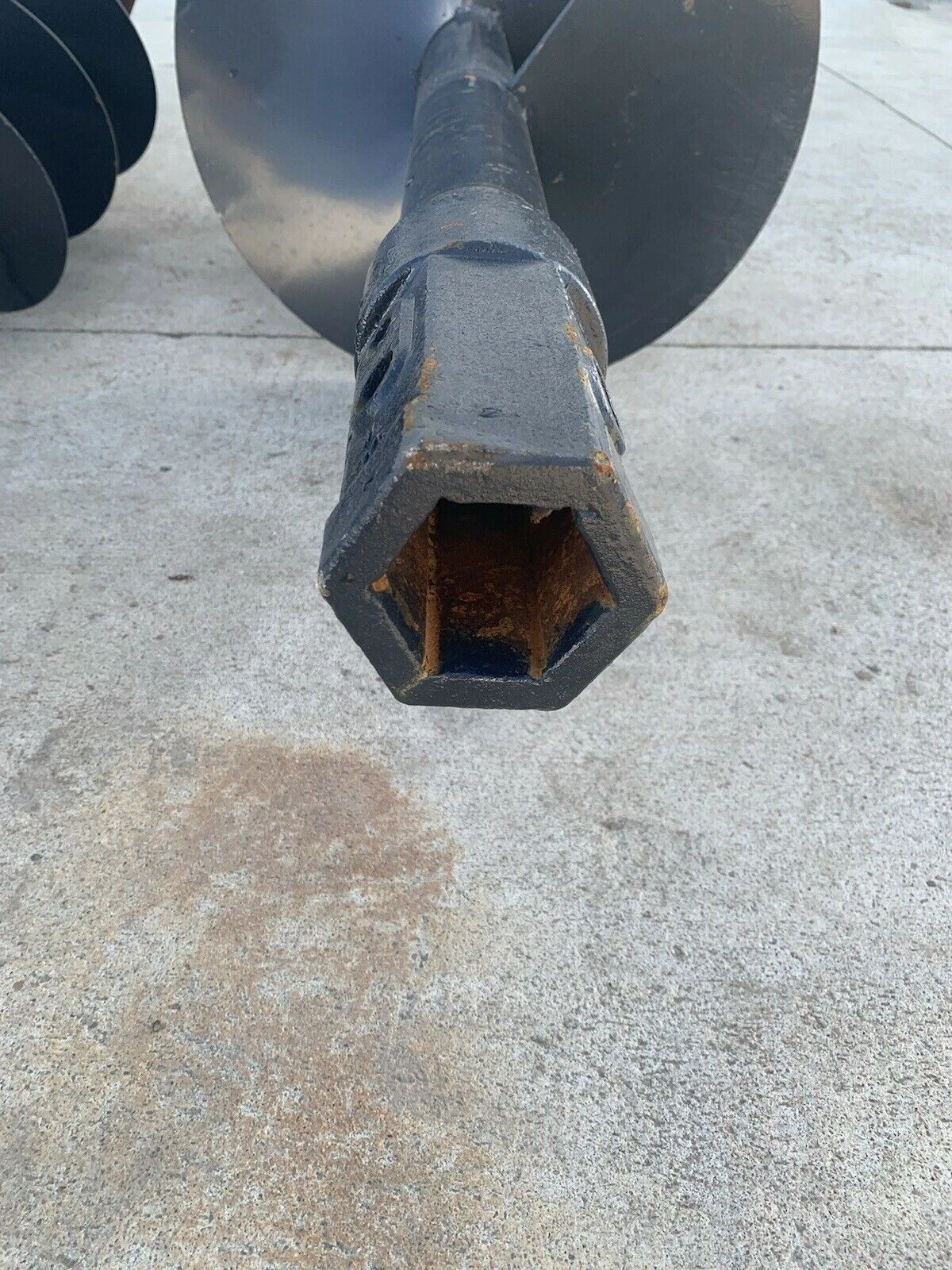 Wolverine Hydraulic Auger Attachment/Post Hole Digger - Image 5