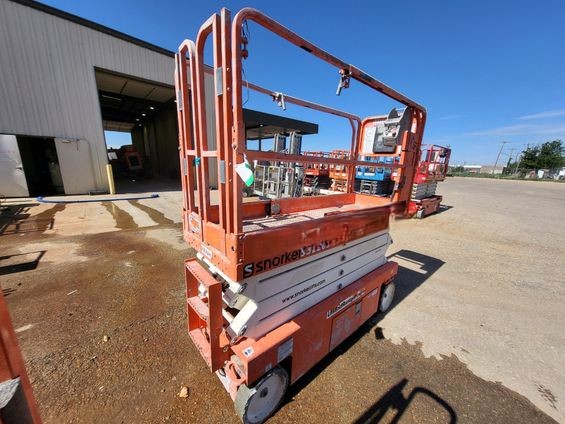 2019 Snorkel S3226E Electric Scissor Lift - Image 3