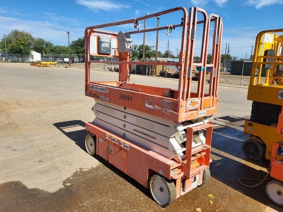2019 Snorkel S3226E Electric Scissor Lift - Image 4
