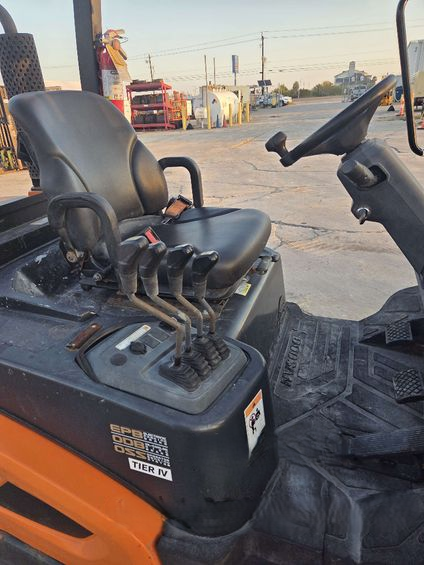 2019 Toyota 8FDU30 Diesel Warehouse Forklift - Image 5