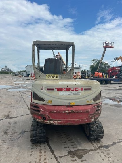 2019 Takeuchi TB240 Compact Excavator - Image 4