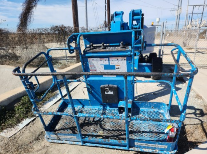 2017 Genie Z-45/25J IC Articulating Boom Lift - Image 2