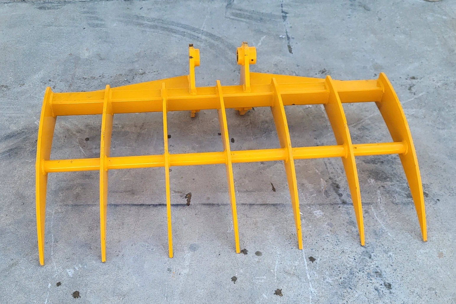 CAT 303 Heavy Duty Rake Attachment
