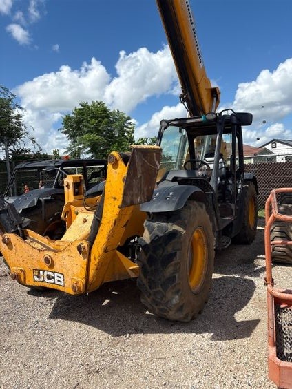 2017 JCB 510-56 S Telehandler - Image 2