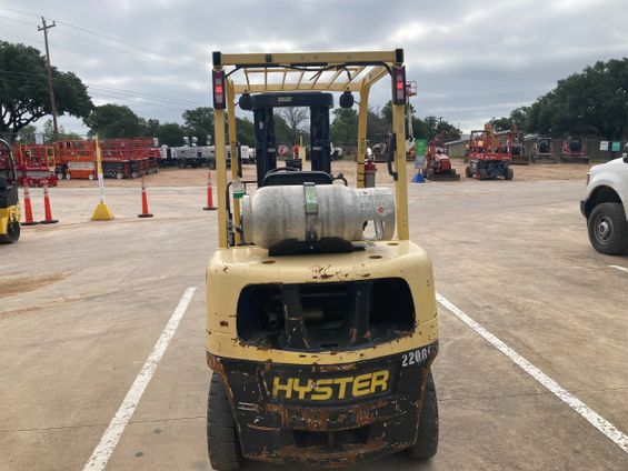2018 Hyster H50XT Pneumatic Tire Forklift - Image 4