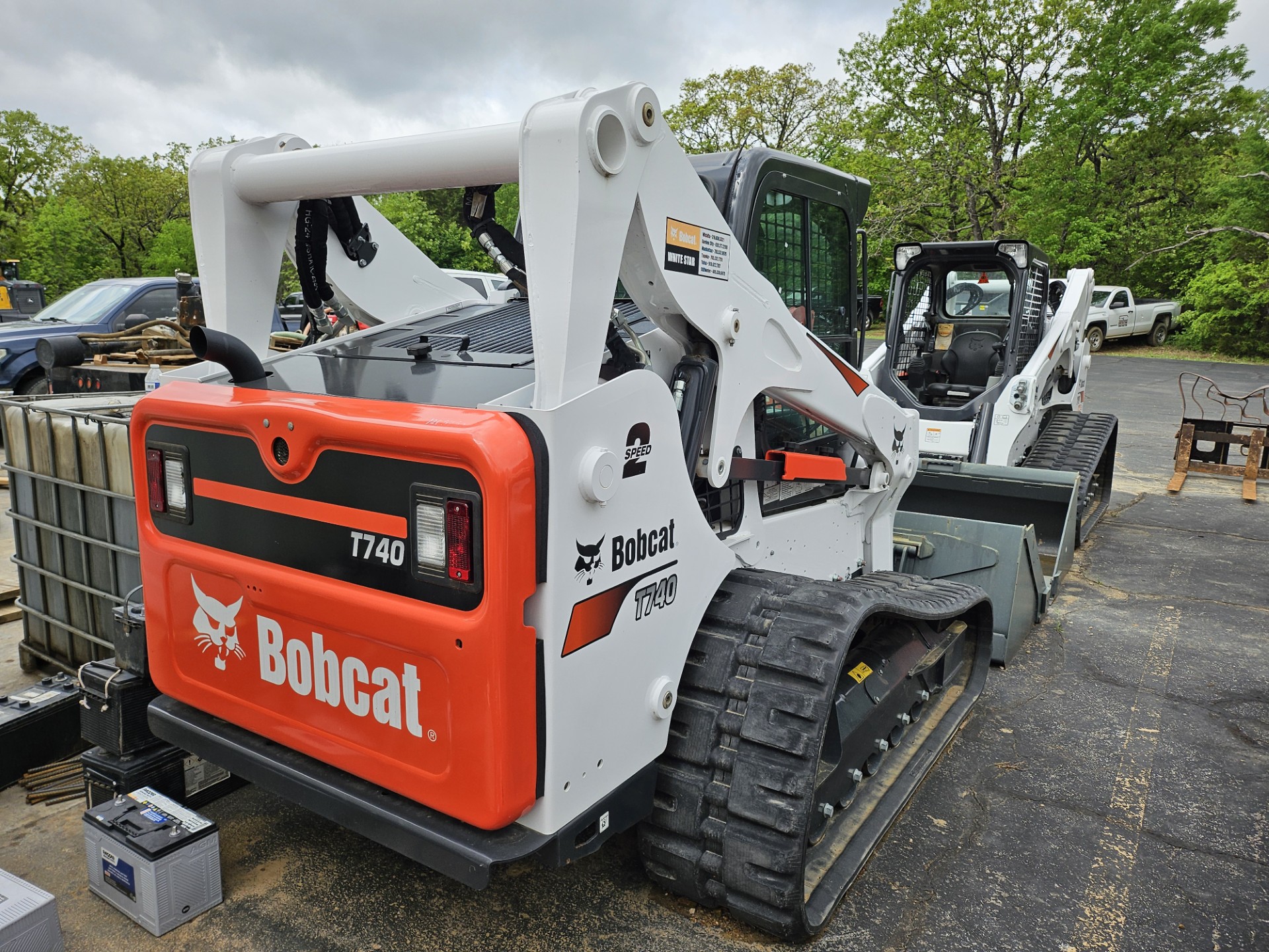 2022 Bobcat T740 Compact Track Loader - Image 4