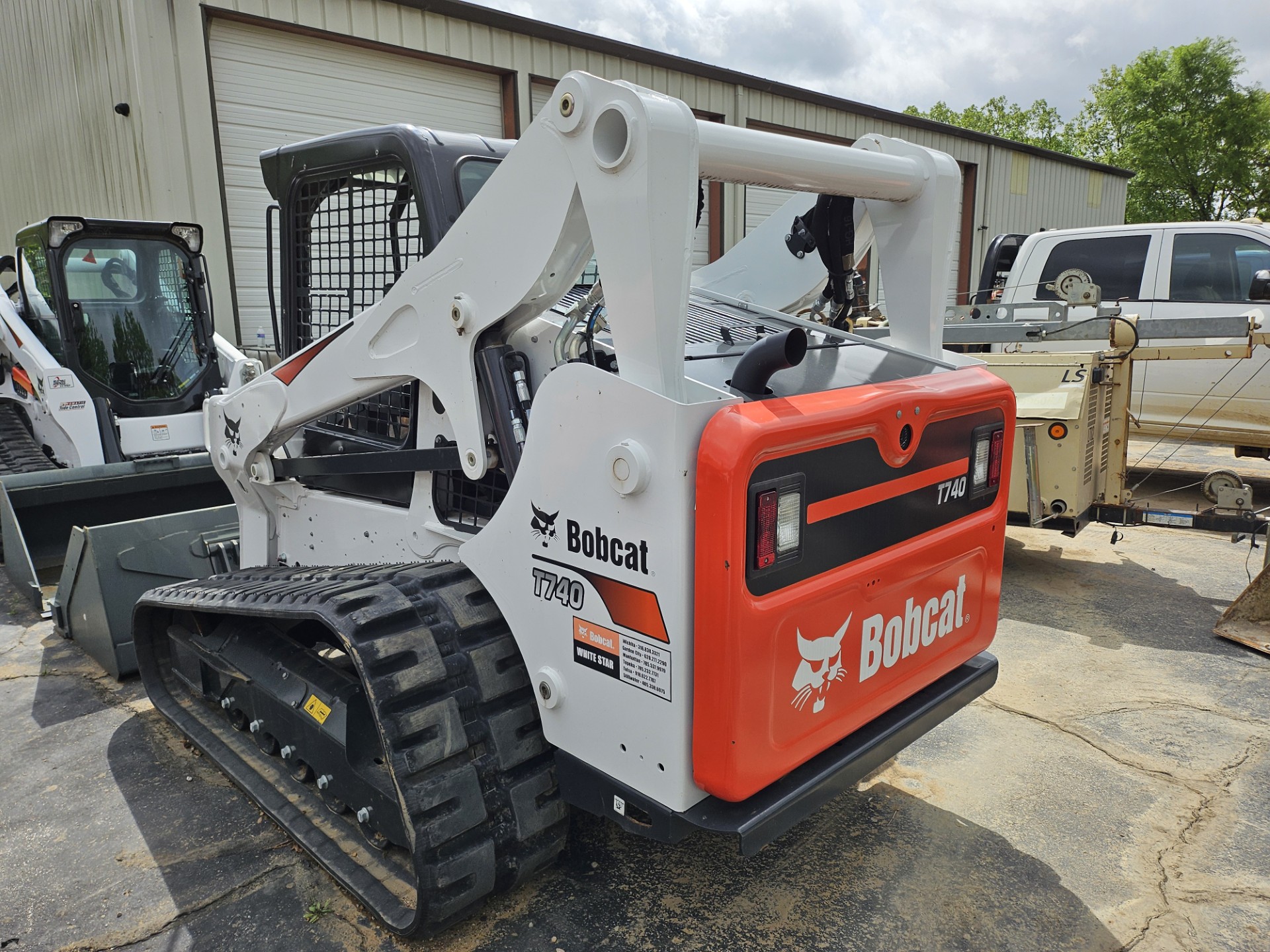 2022 Bobcat T740 Compact Track Loader - Image 2