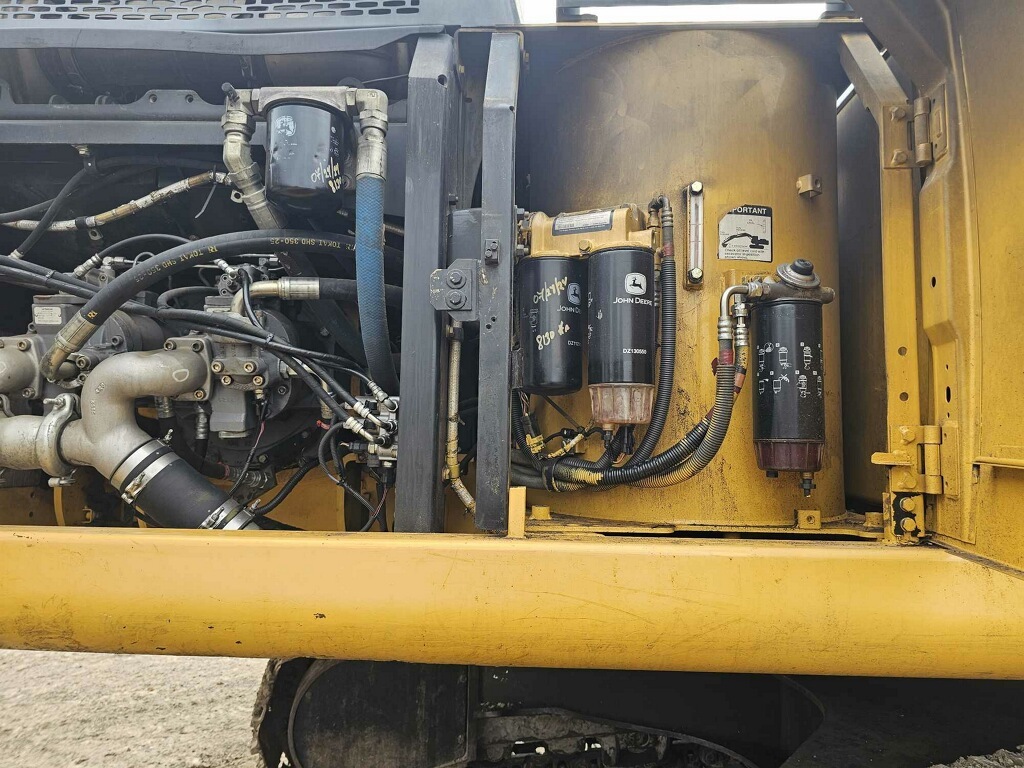 2015 John Deere 350G Excavator  - Image 7