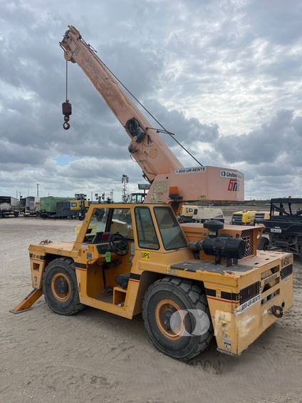 2018 JLG 860SJ Telescopic Boom Lift - Image 4