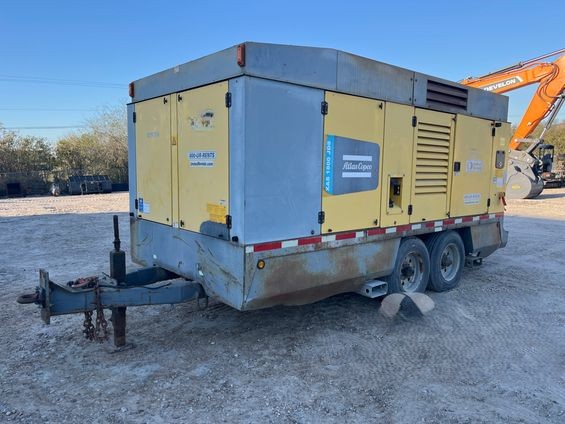 2018 Atlas Copco XAS1800 JD7 T4F Portable Air Compressor