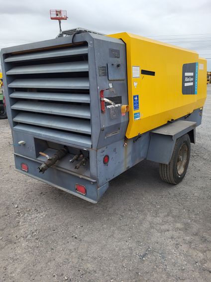2018 Atlas Copco XATS750JD T4F Portable Air Compressor - Image 4