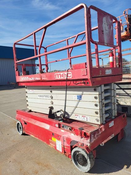 2017 MEC 4555SE Electric Scissor Lift
