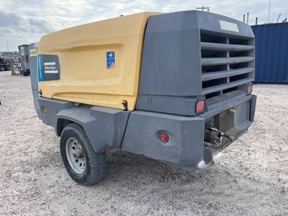 2019 Atlas Copco XAS440JD T4F Portable Air Compressor - Image 3