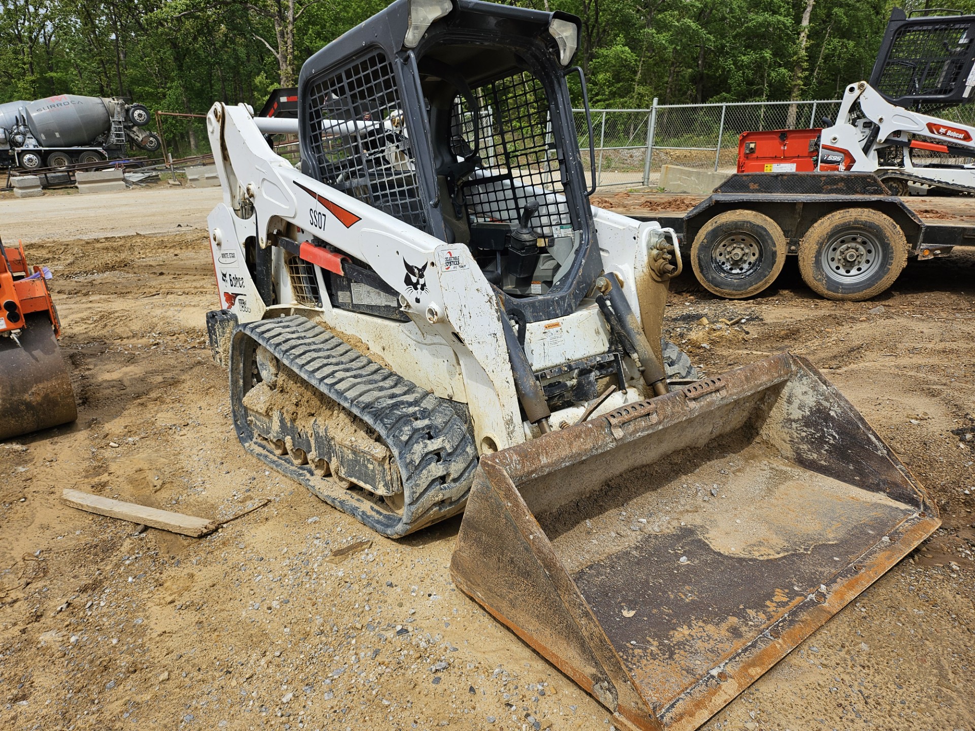 2021 Bobcat T595 Compact Track Loader - Image 2