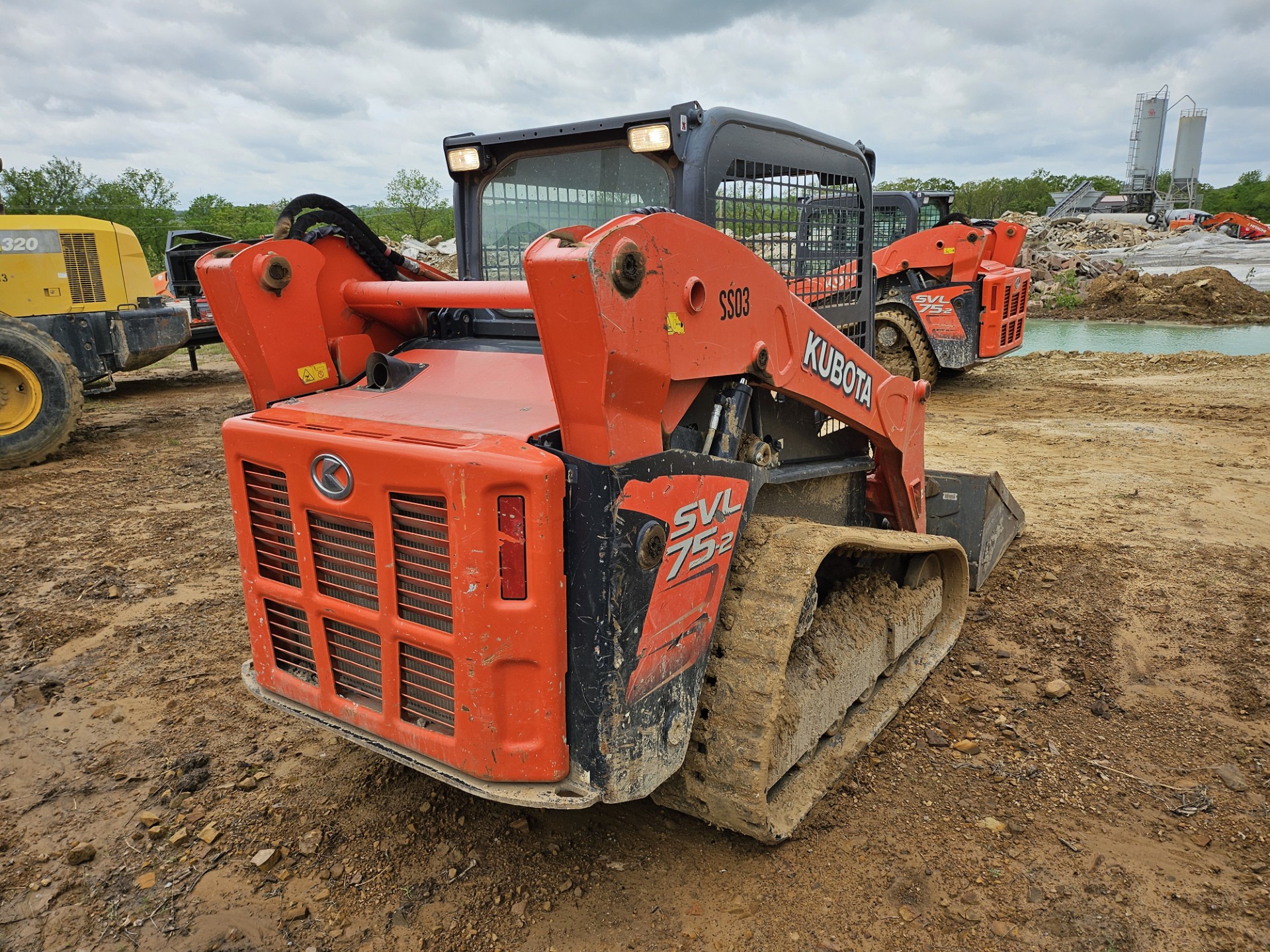 2020 Kubota SVL 75-2 Compact Track Loader - Image 3