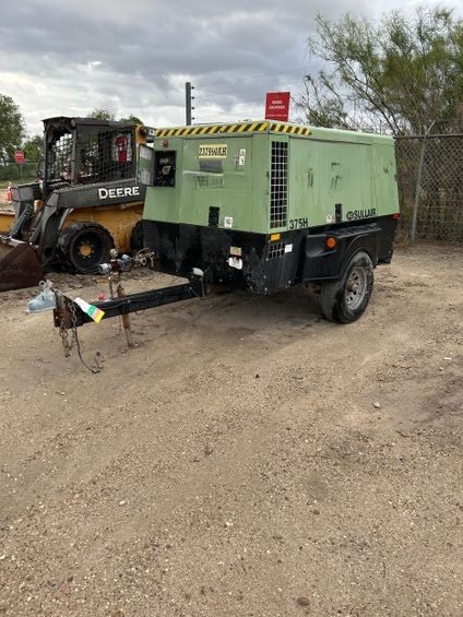 2019 Sullair 375H DPQ-JD3 Portable Air Compressor - Image 2