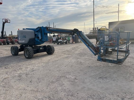 2017 Genie Z-62/40 Articulating Boom Lift - Image 2