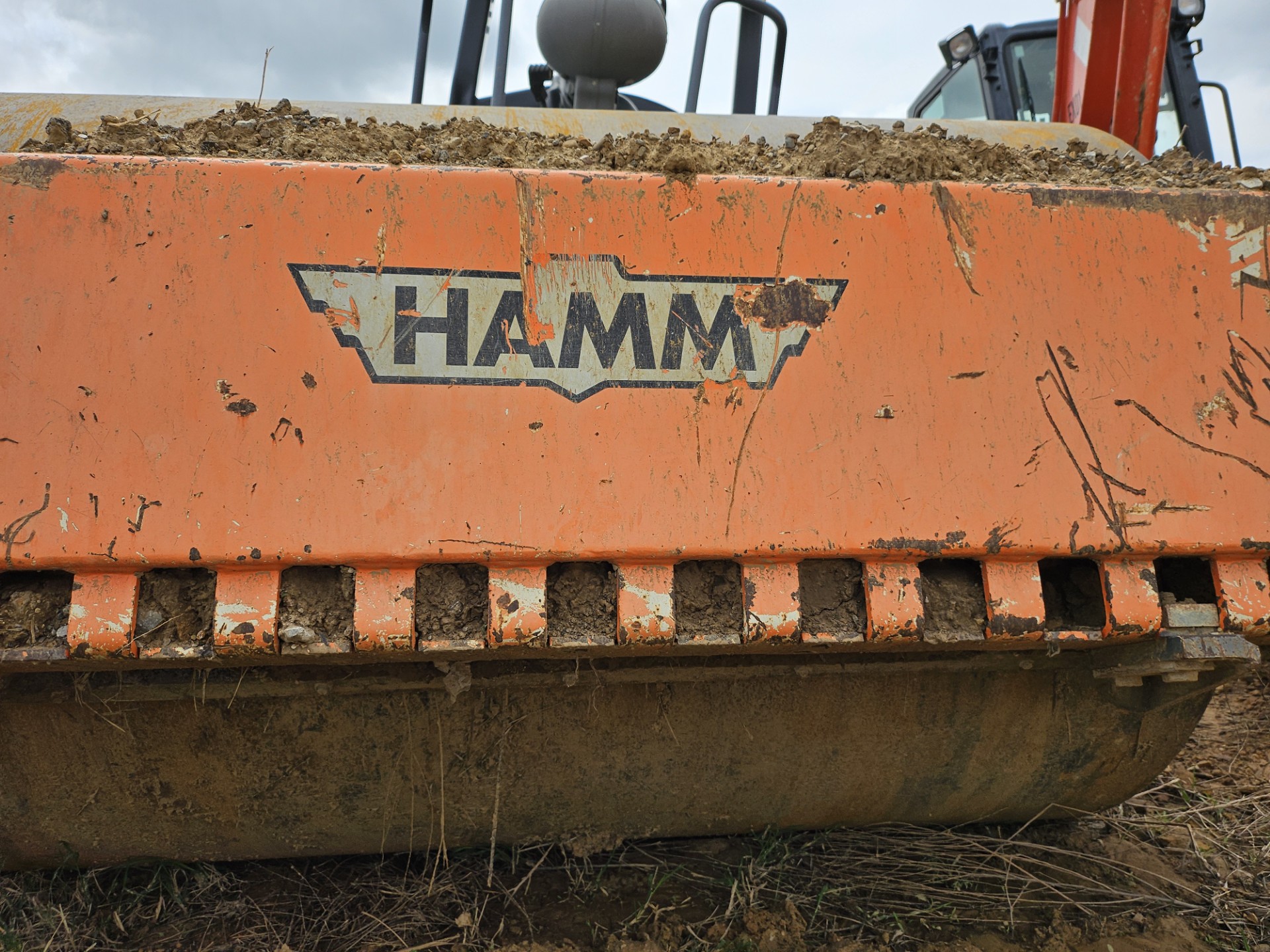2014 Hamm 3307 Vibratory Compactor - Image 5