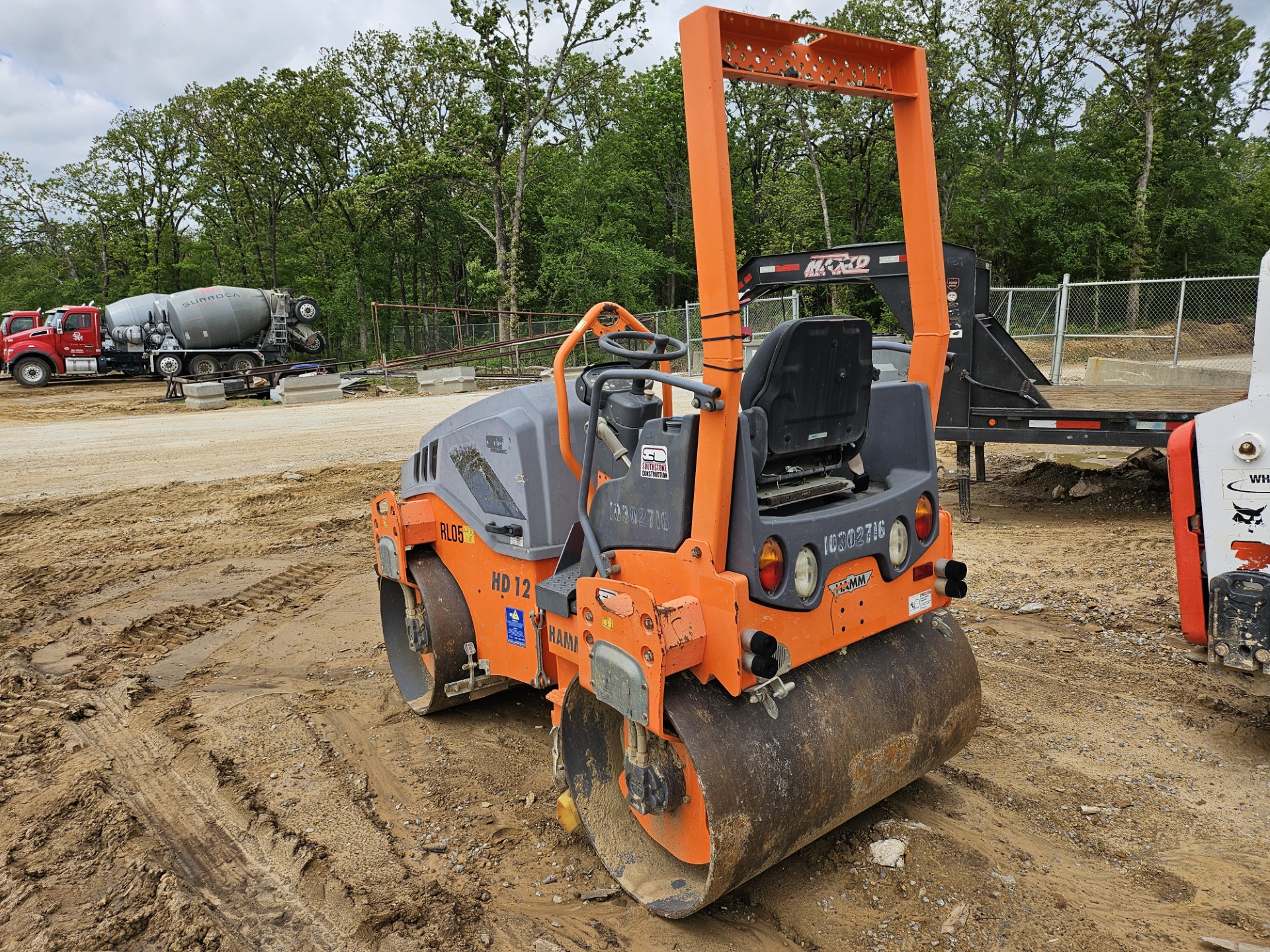 2014 Hamm HD12VV Vibratory Compactor - Image 3
