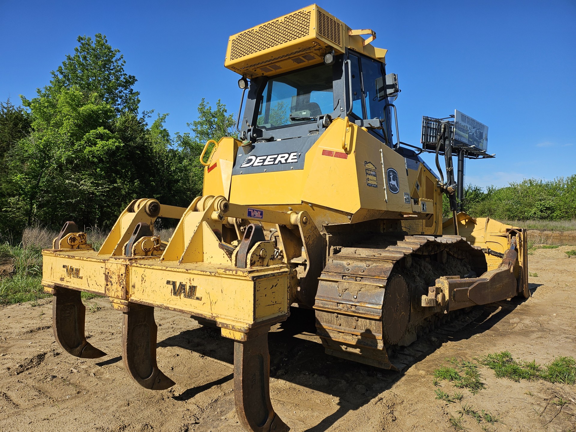 2015 John Deere 850K Crawler Dozer - Image 3